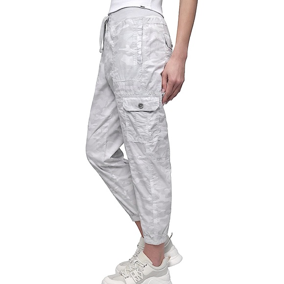 DKNY Sport Gray Camo Cargo Joggers - Picture 2 of 11